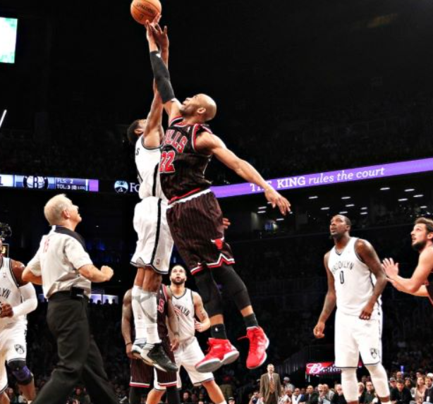 jump-trainer-belt-dalam-bola-basket