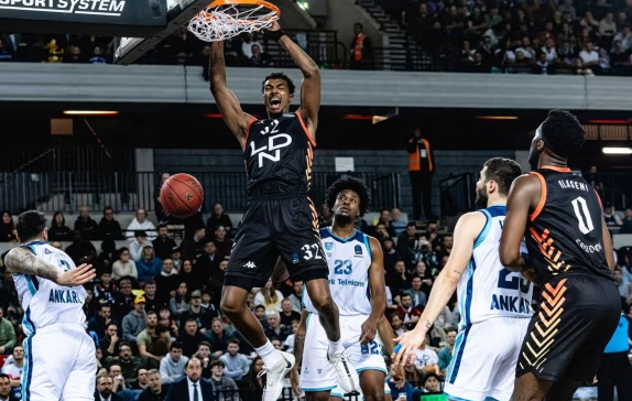membangun-kembali-london-lions