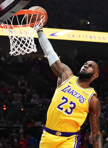 lebron-james-jelaskan-arti-mencetak-50-000-point