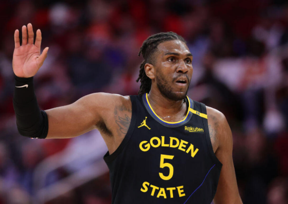 kevon-looney-mengalami-cedera-di-bagian-lutut