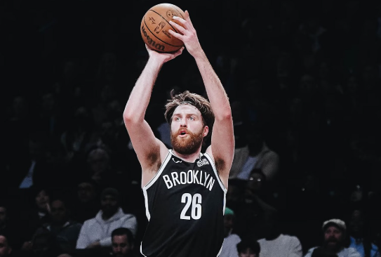 drew-timme-tampilkan-skill-hebat-untuk-south-bay-lakers