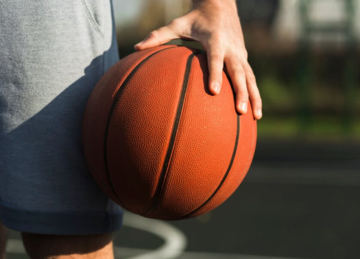 Strategi Tim Modern dalam Permainan Bola Basket Profesional